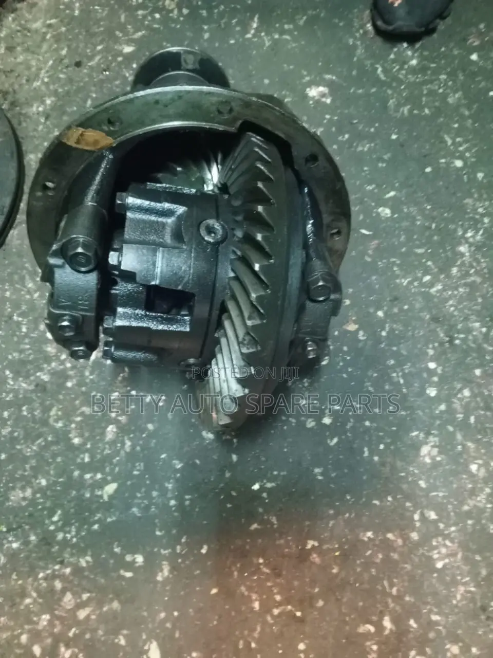 Toyota Land Cruiser 79 Differential (Diff )