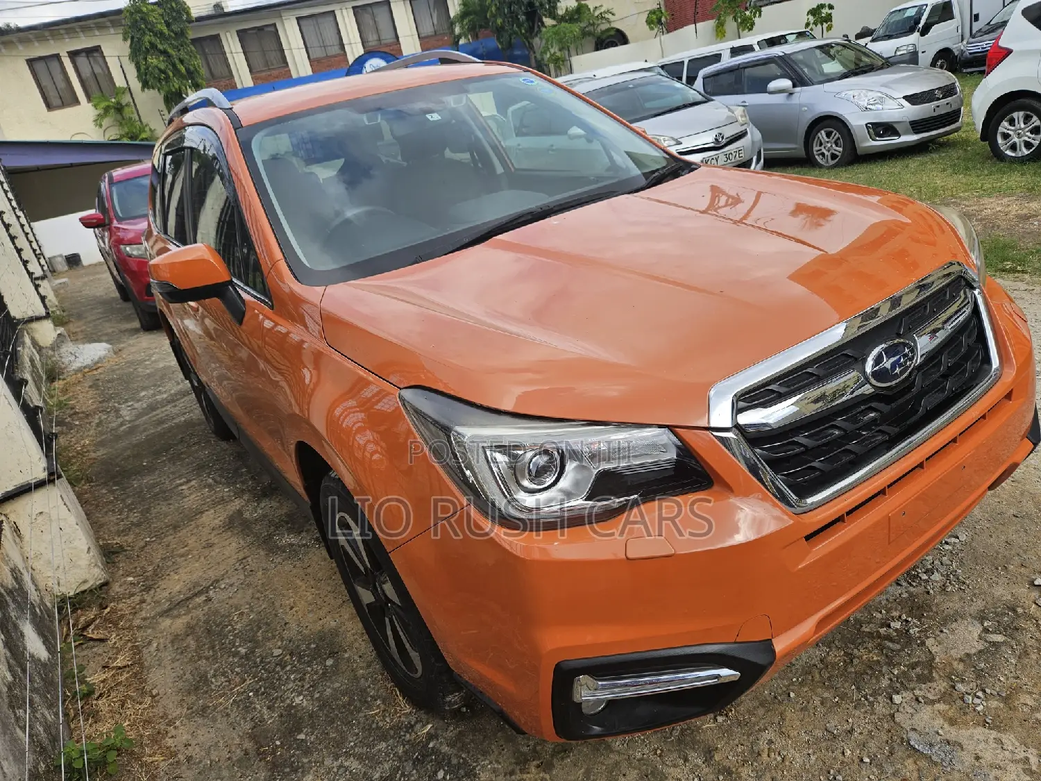 Subaru Forester 2017 Orange