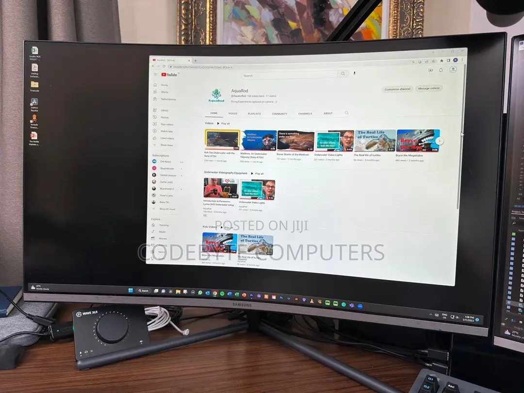 Samsung U32R590 32" UHD Curved (1500R) Frameless Monitor