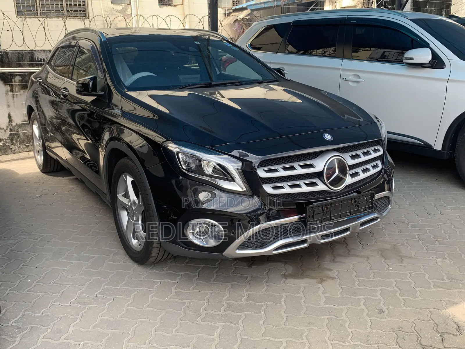 Mercedes-Benz GLA-Class 2017 Black