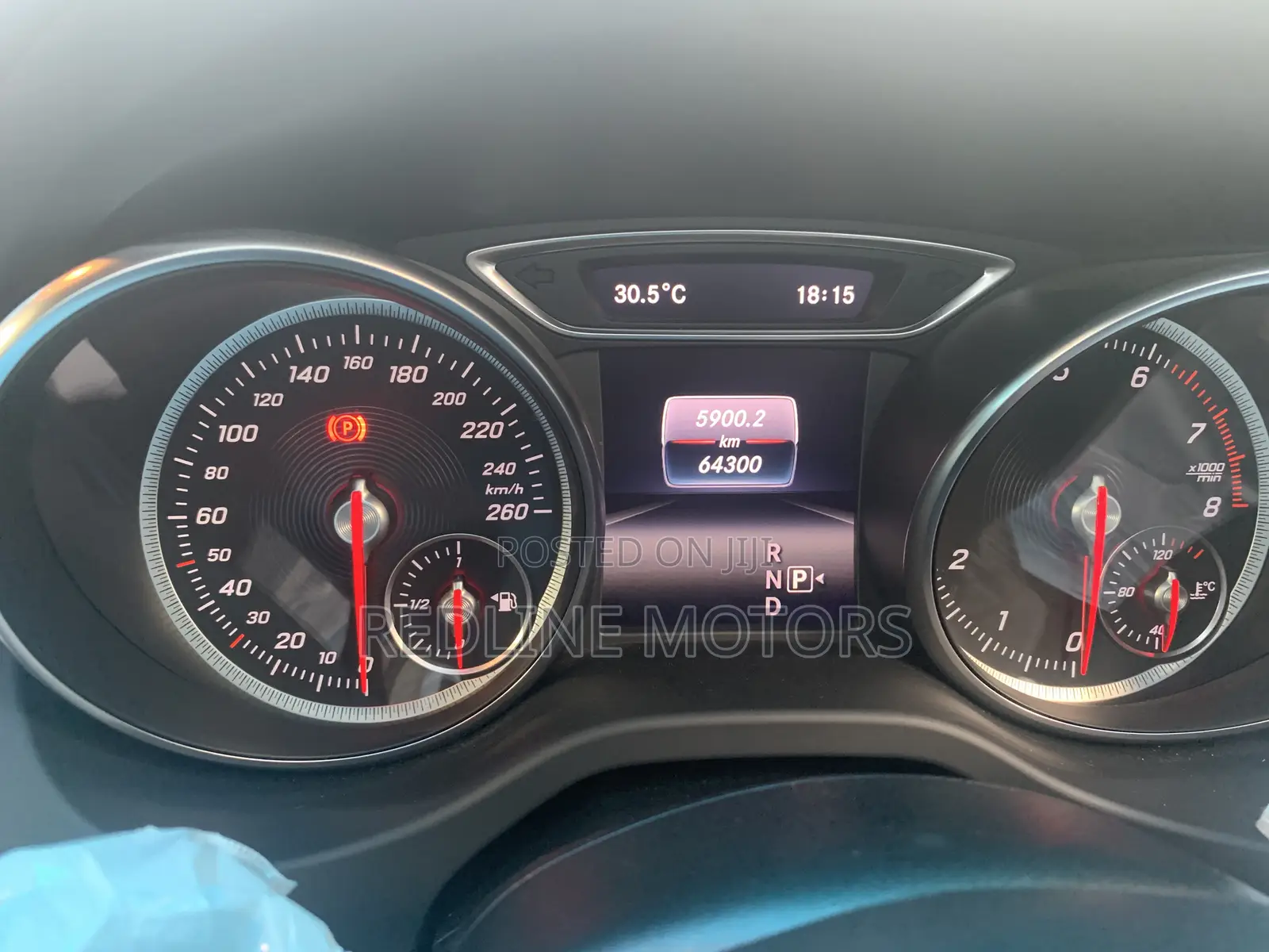 Mercedes-Benz GLA-Class 2017 Black
