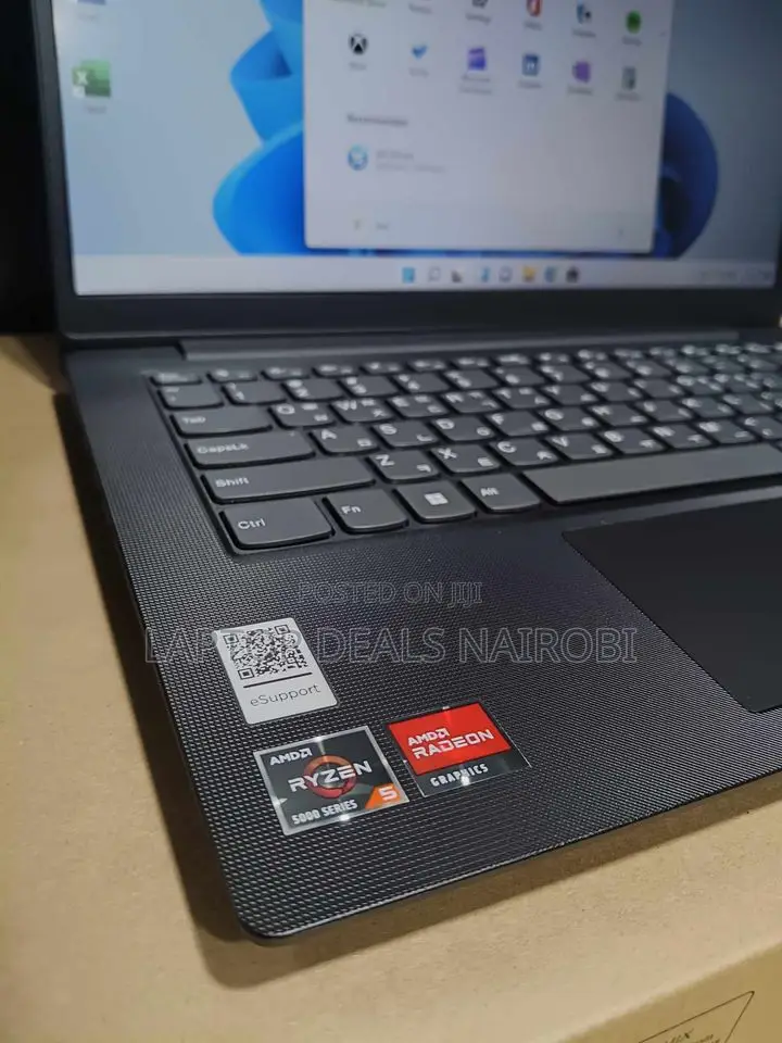 Laptop Lenovo Ideapad V14 IGL 8GB AMD Ryzen 5 SSD 256GB
