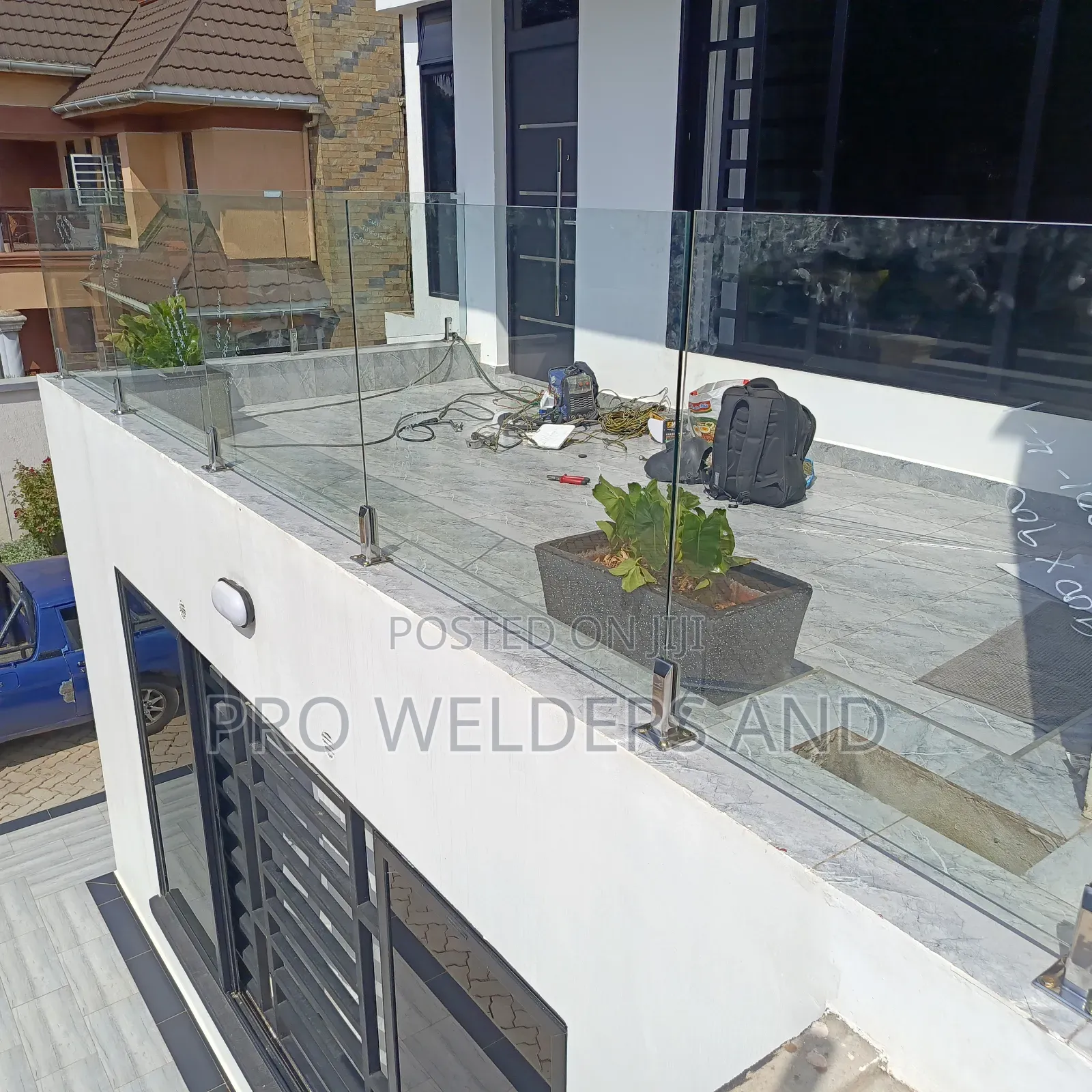Spiggot Glass Balustrade