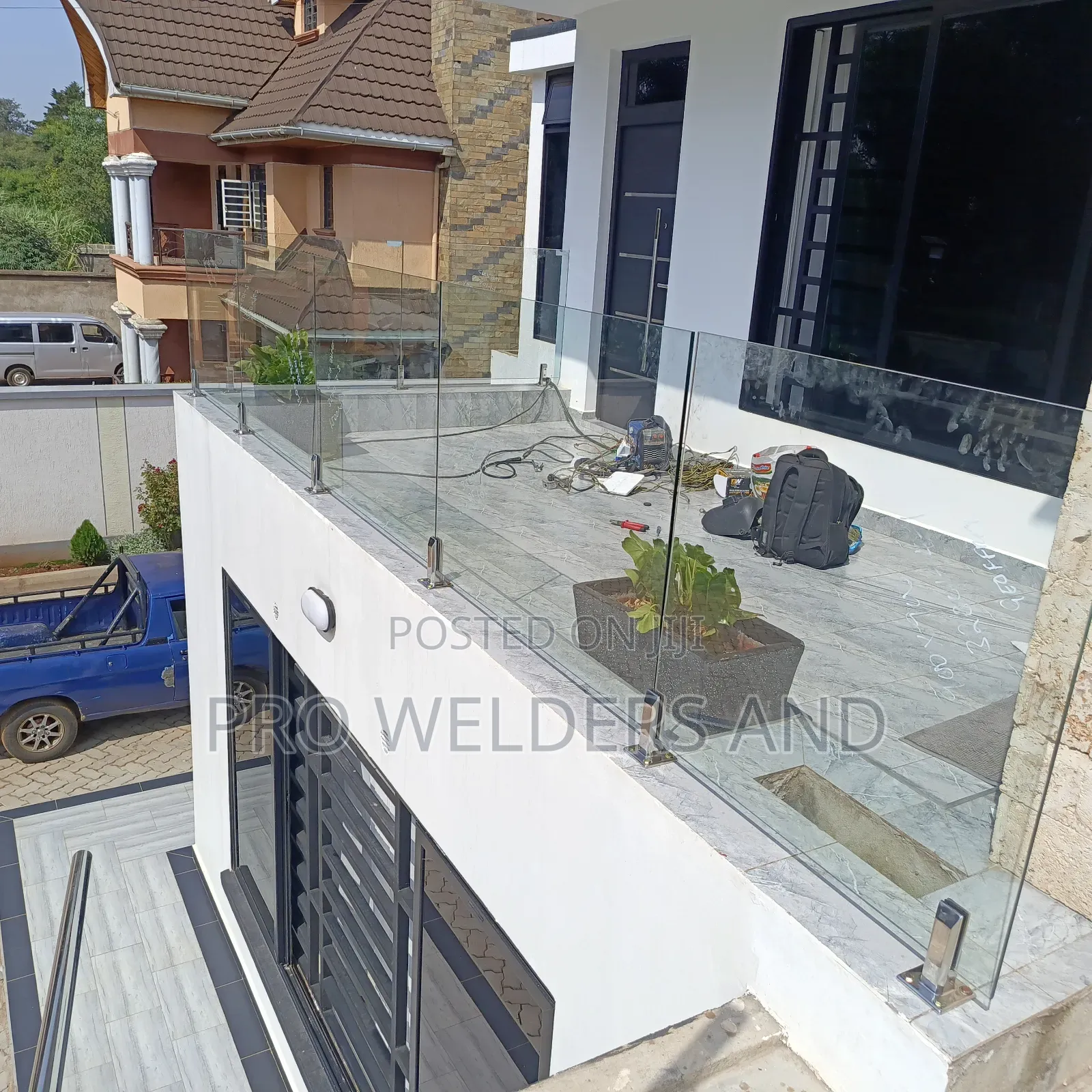 Spiggot Glass Balustrade