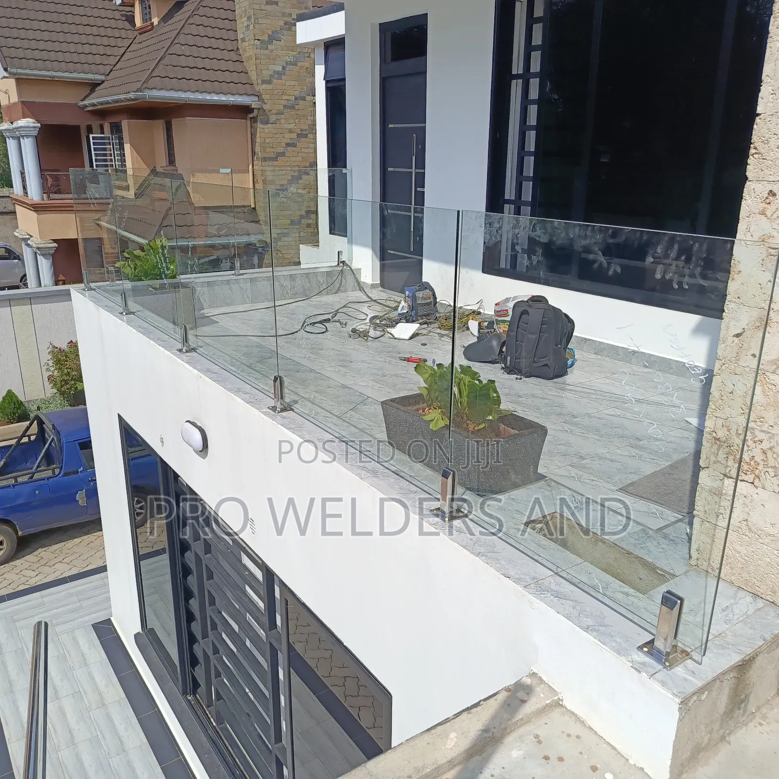 Spiggot Glass Balustrade
