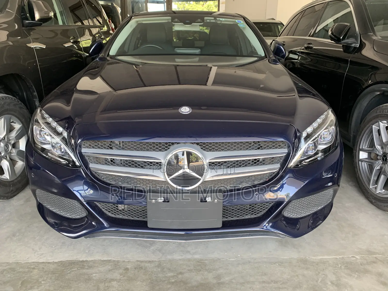 Mercedes-Benz C200 2016 Blue