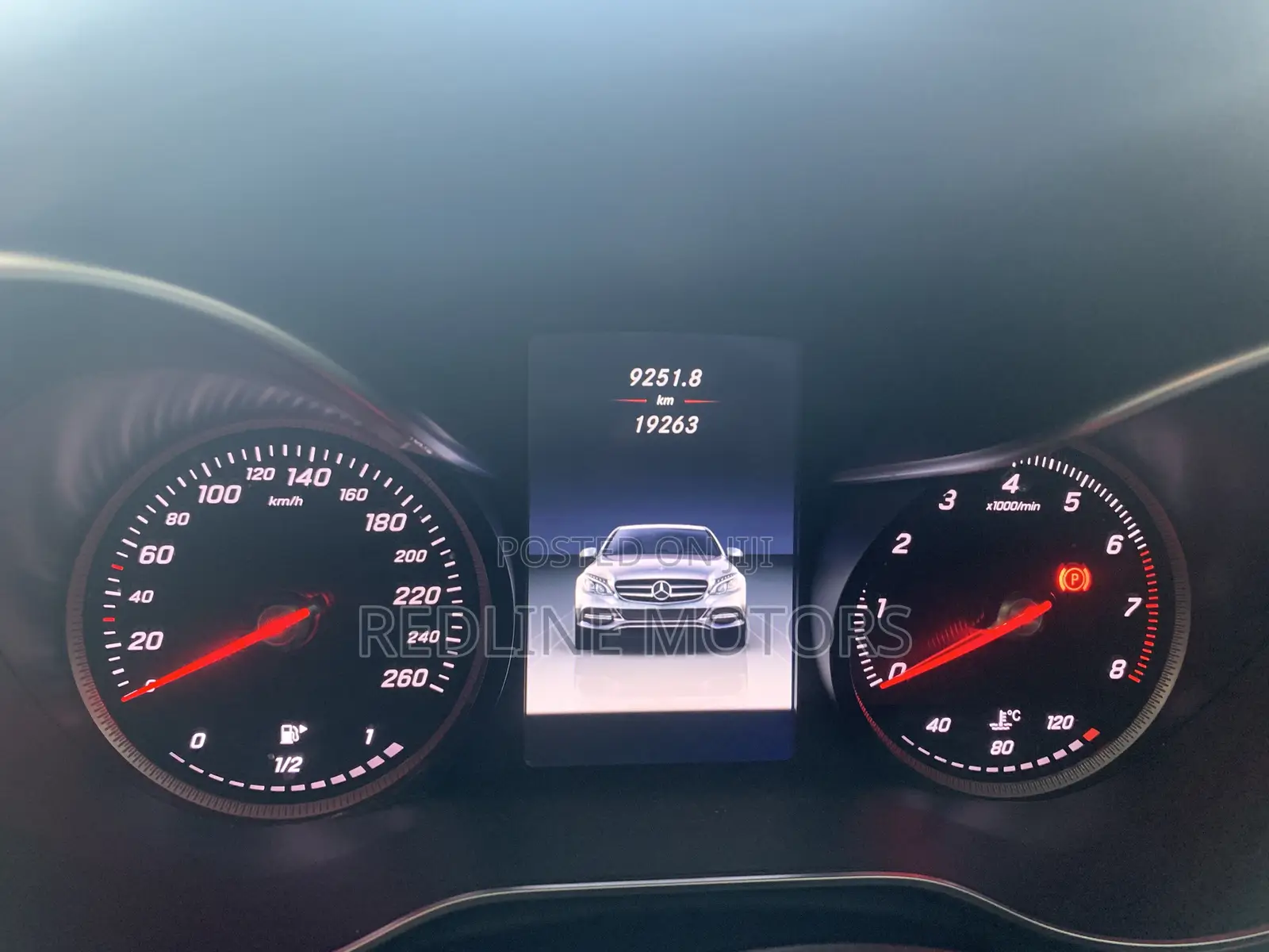 Mercedes-Benz C200 2016 Blue