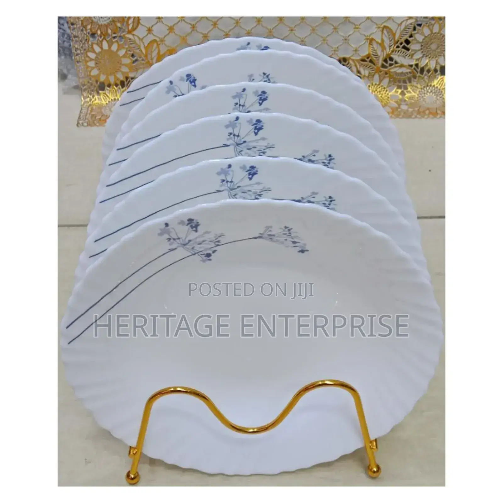 Plates Signature Plates Set of 6