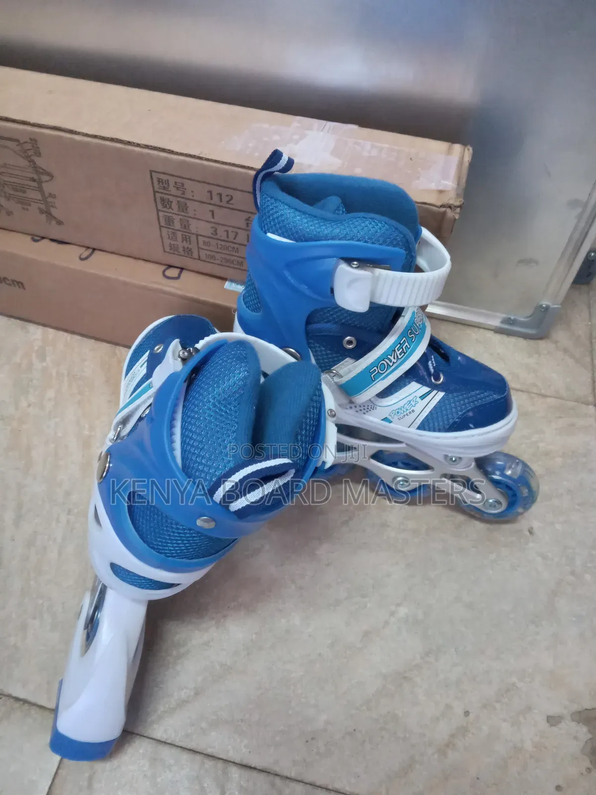 Small Blue Skates for Kids. Skateshoes Skateshoes