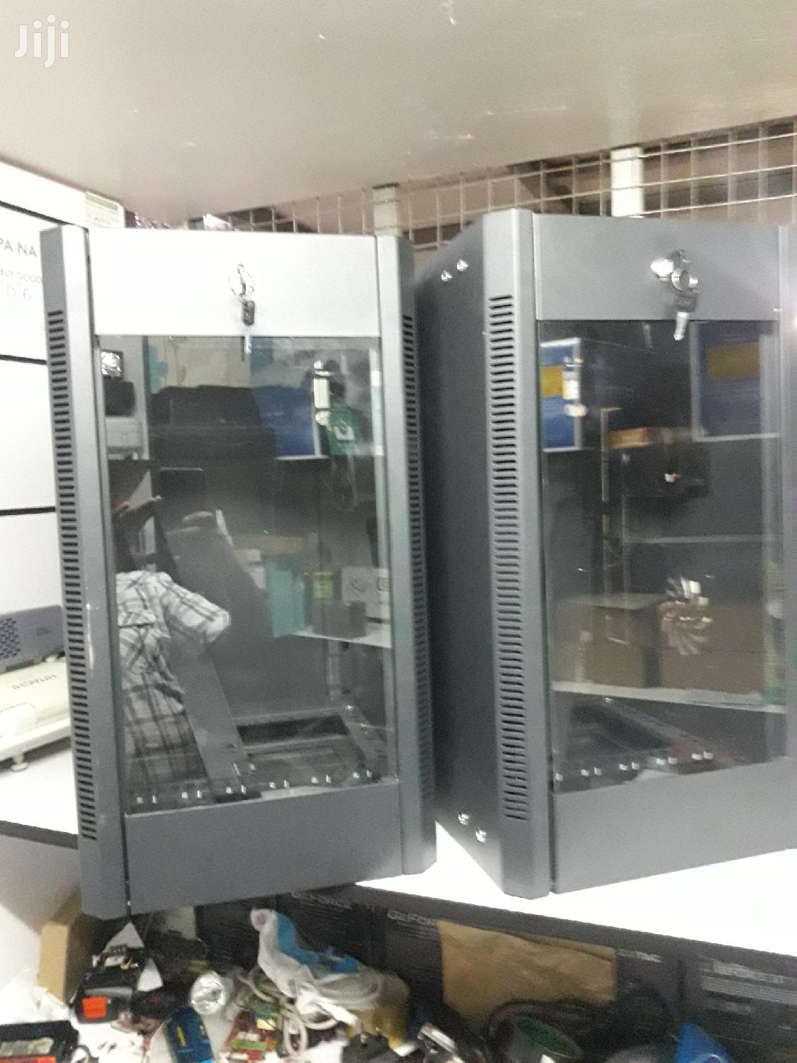 6u Cabinet