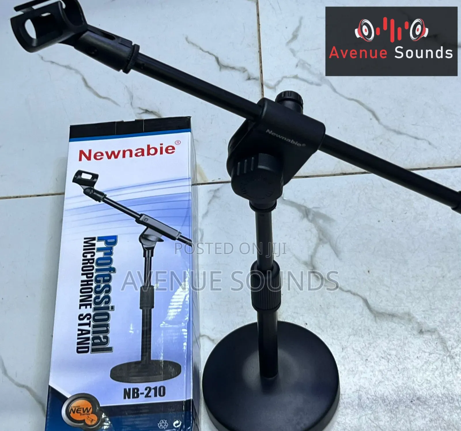 Newbie Desktop Stand