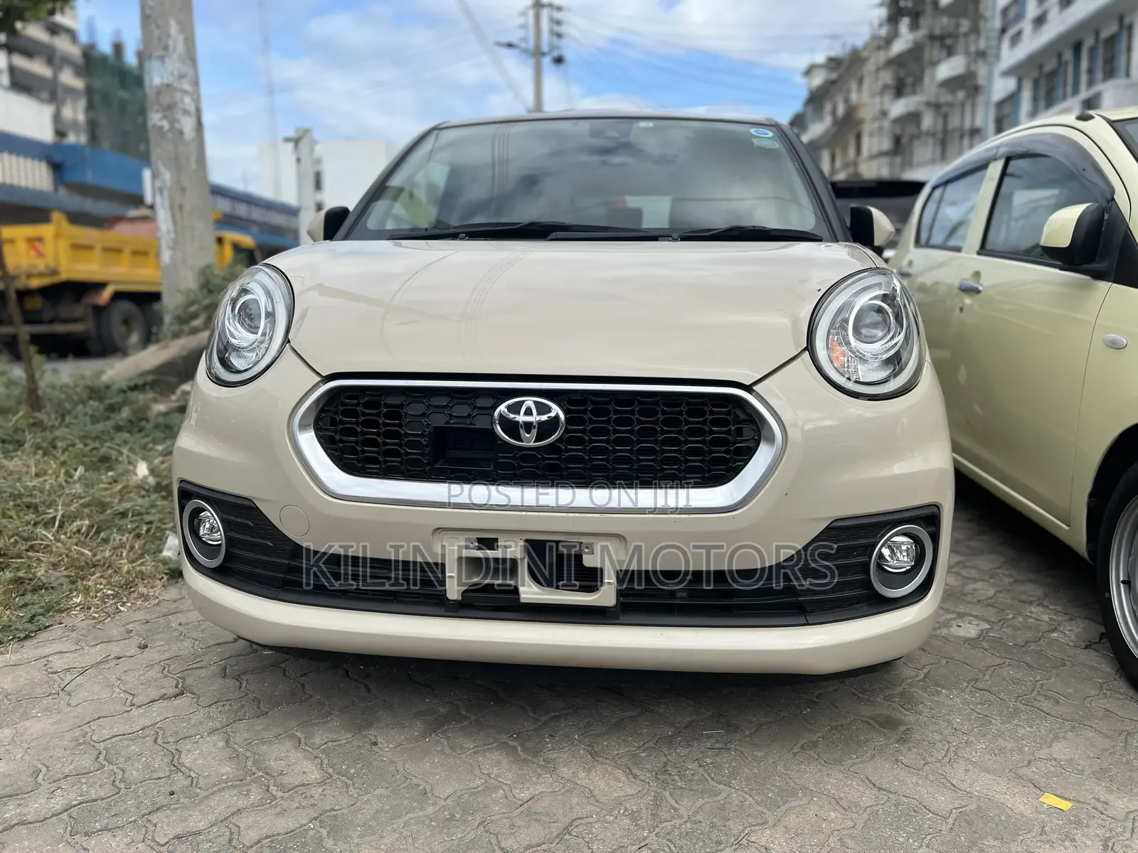 Toyota Passo 2017 Beige