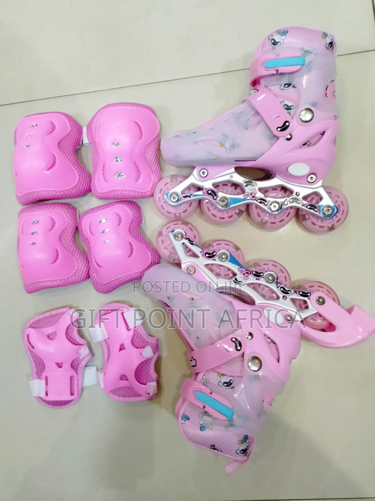 Pink Rubber Wheels Roller Skates for Kids