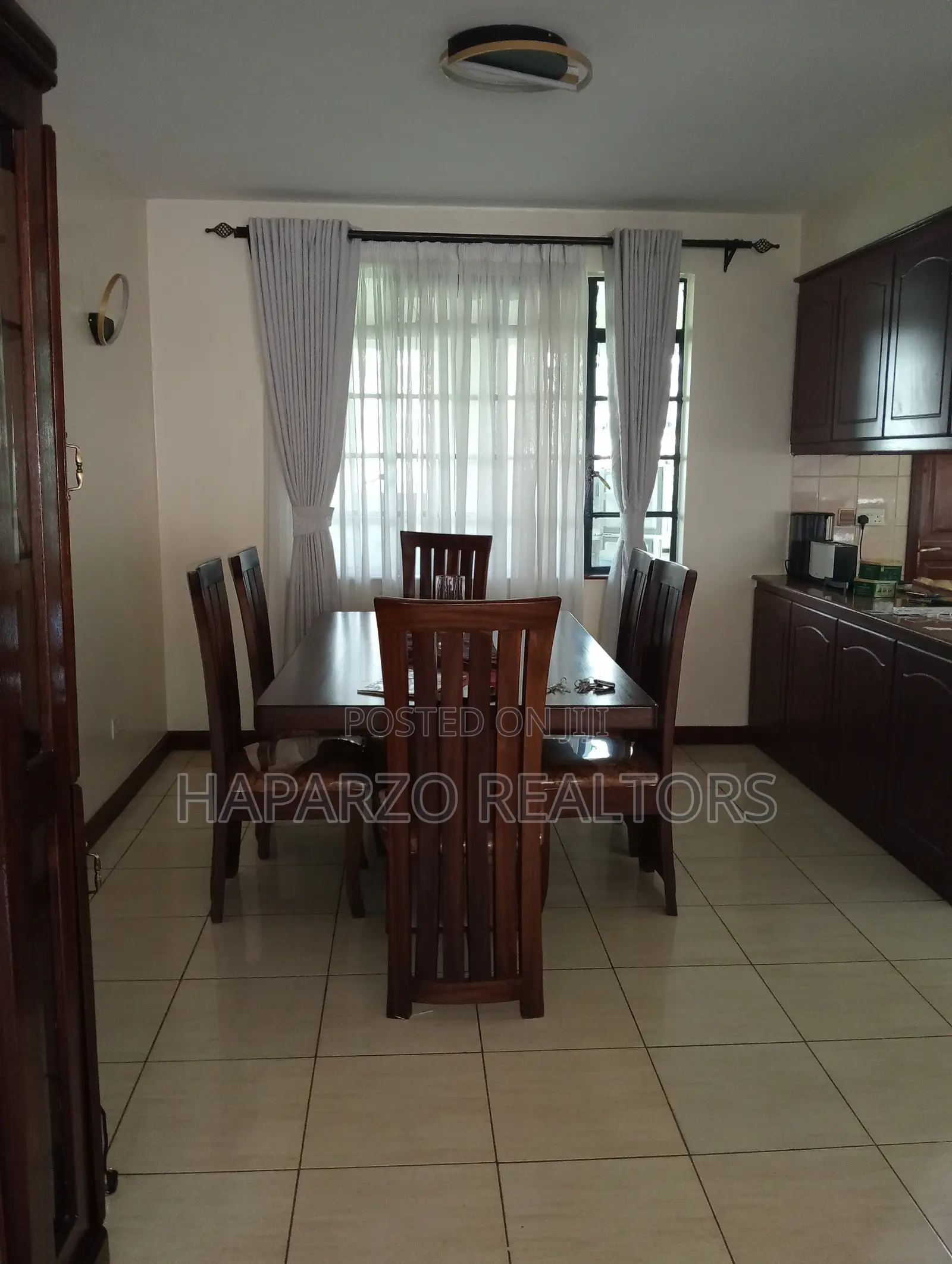 Furnished 3bdrm Apartment in Off Mvuli Road for rent