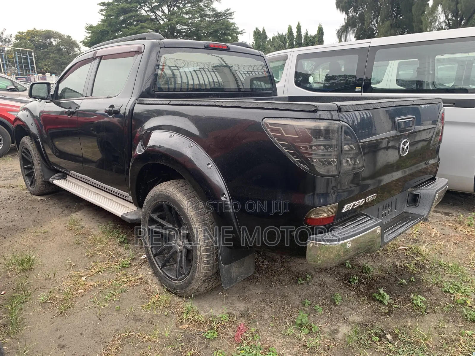 Mazda BT-50 2016 Black