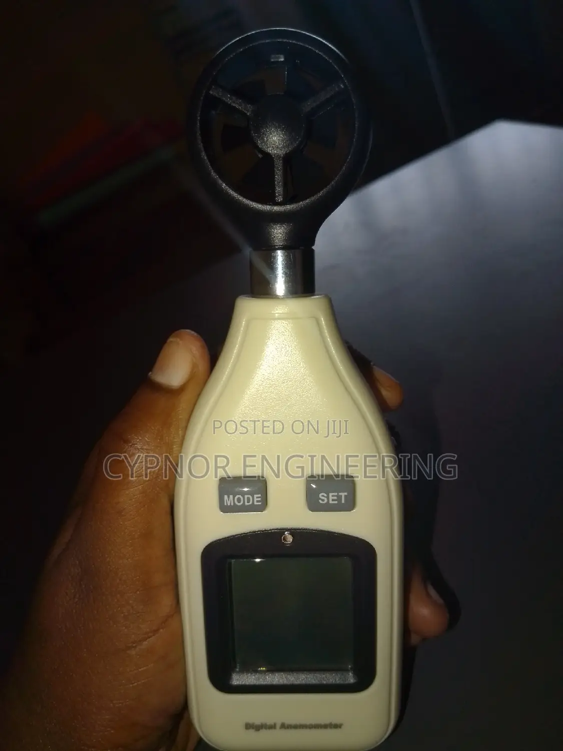 Wind Speed Tracker Digital Anemometer Essential