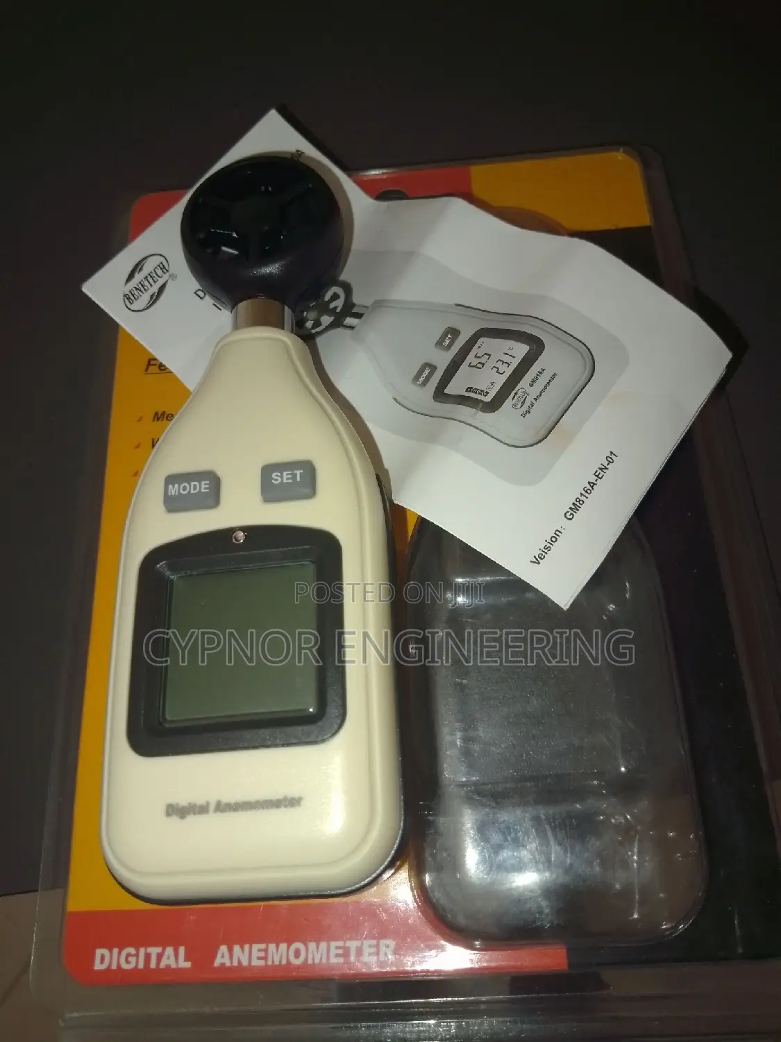 Accurate Wind Gauge Digital Anemometer Device