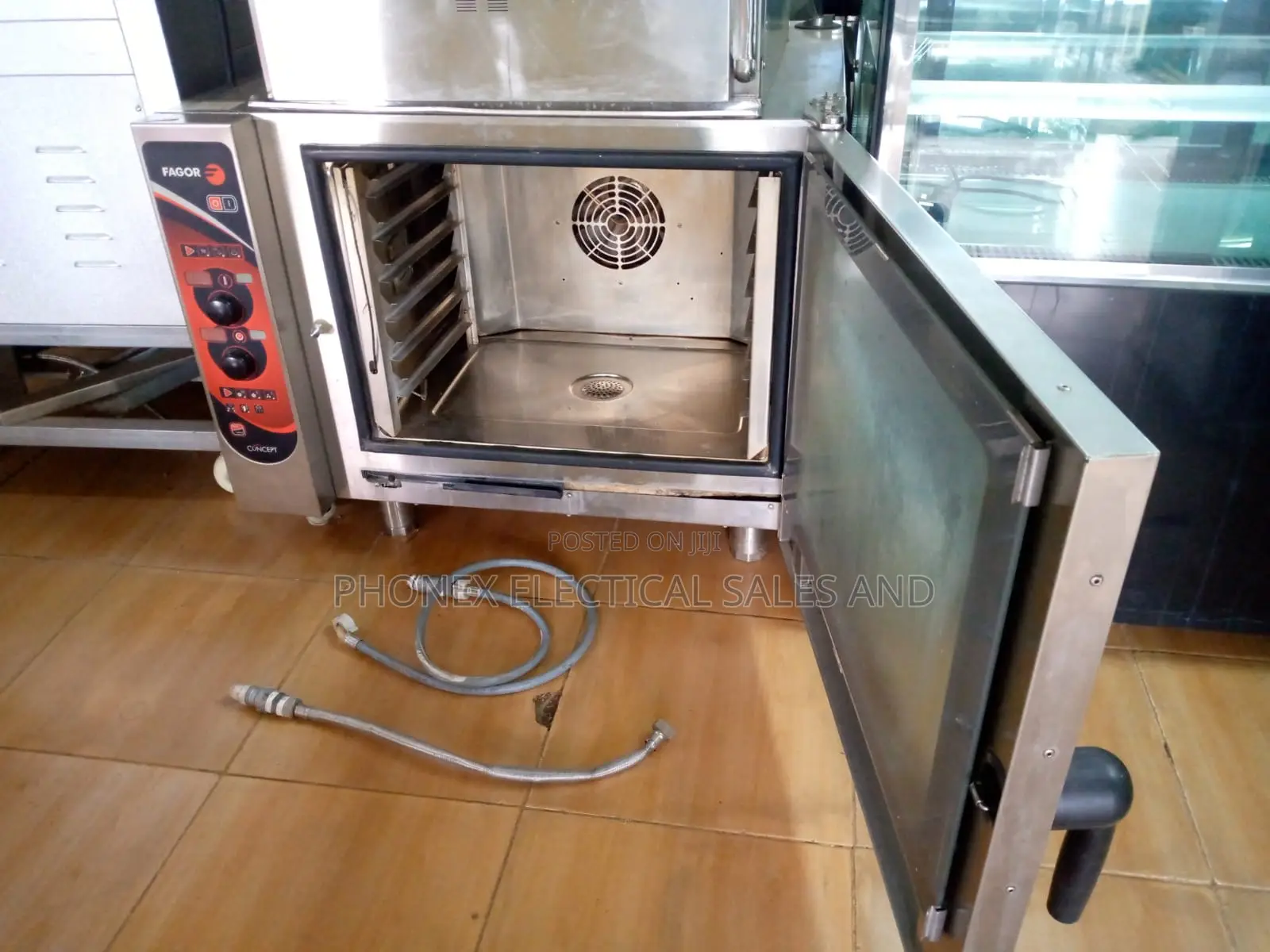 Commercial Convectional Oven