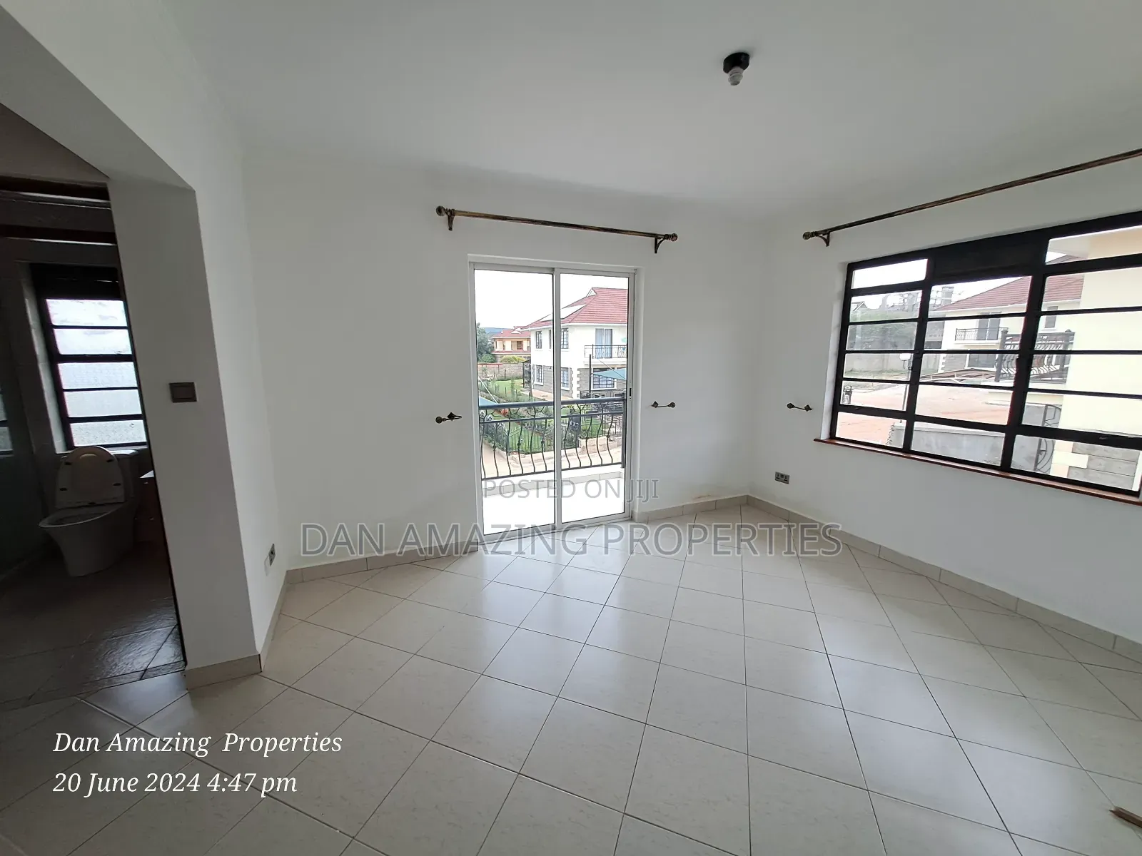 3bdrm Maisonette in Lukenya Plain/Dsq, DayStar Area for sale