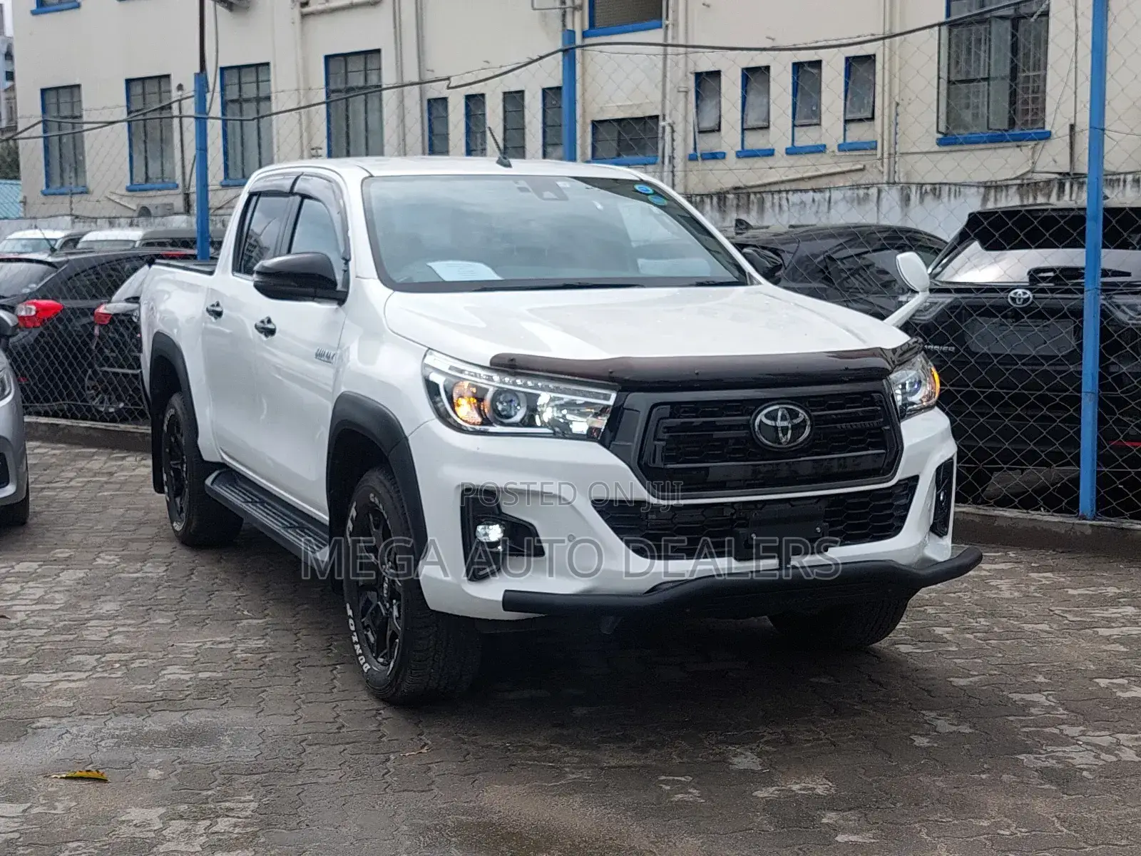 Toyota Hilux 2019 White