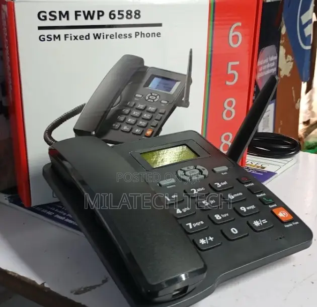 E *DESKPHONE Sq Deskphone Black Deskphone