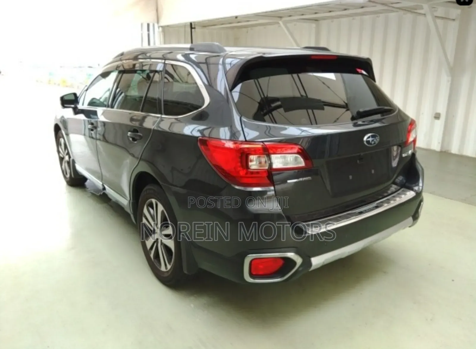 Subaru Outback 2018 Gray