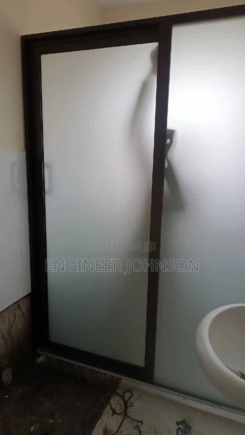 Partition Shower Cubicle