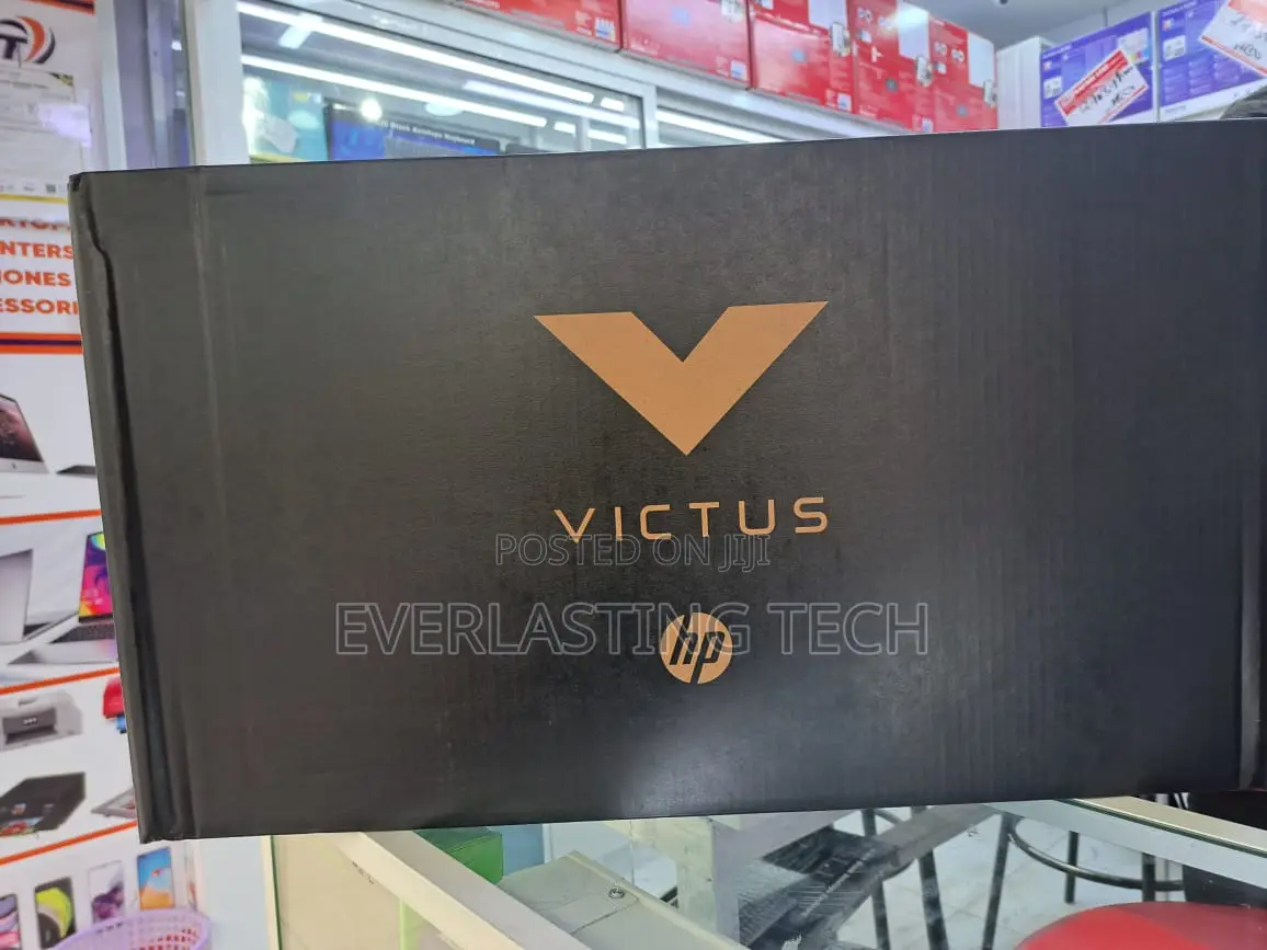 New Laptop HP Victus 16 16GB Intel Core i7 SSD 1T