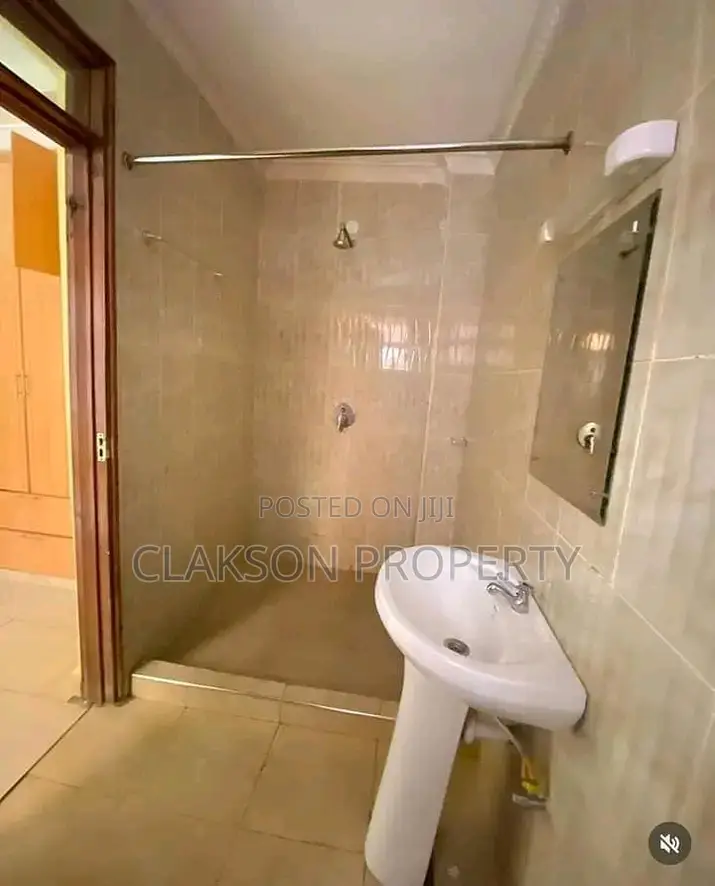 2bdrm Apartment in Ngongrod, Kilimani for rent