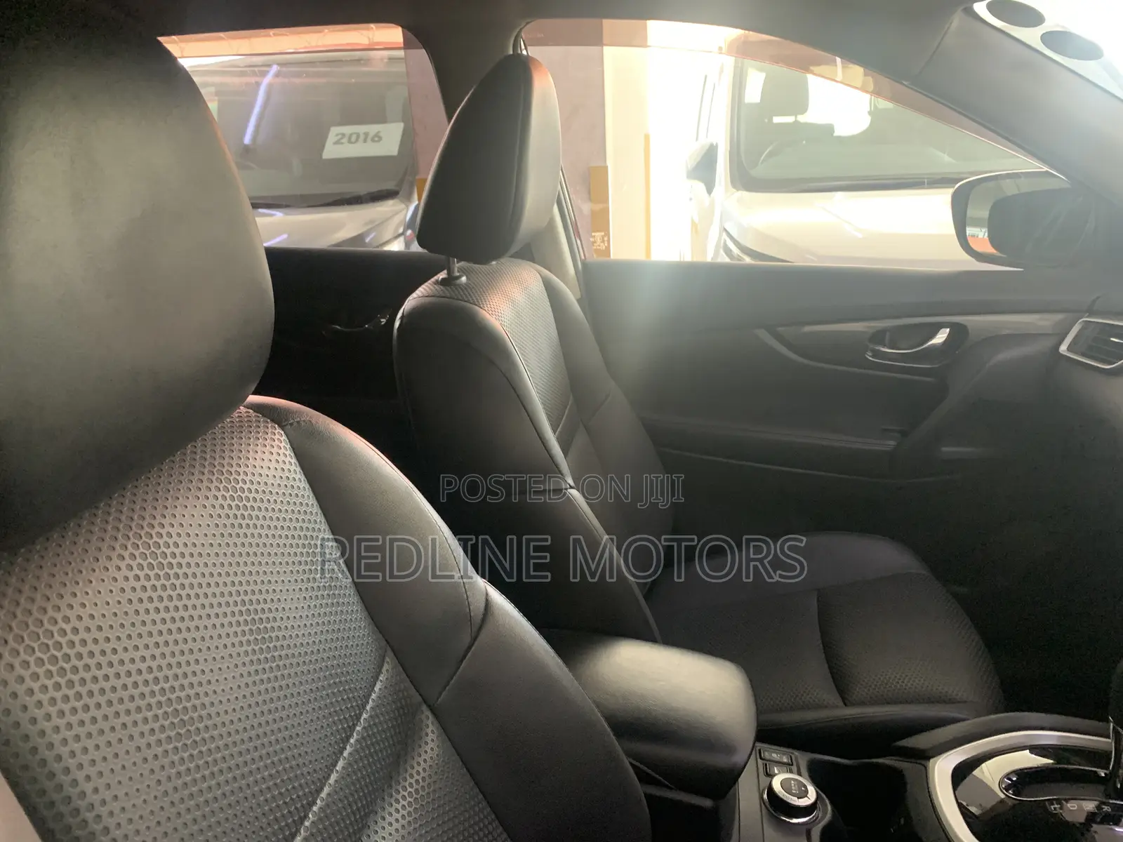 Nissan X-Trail 2.0 Petrol FWD 2016 Red