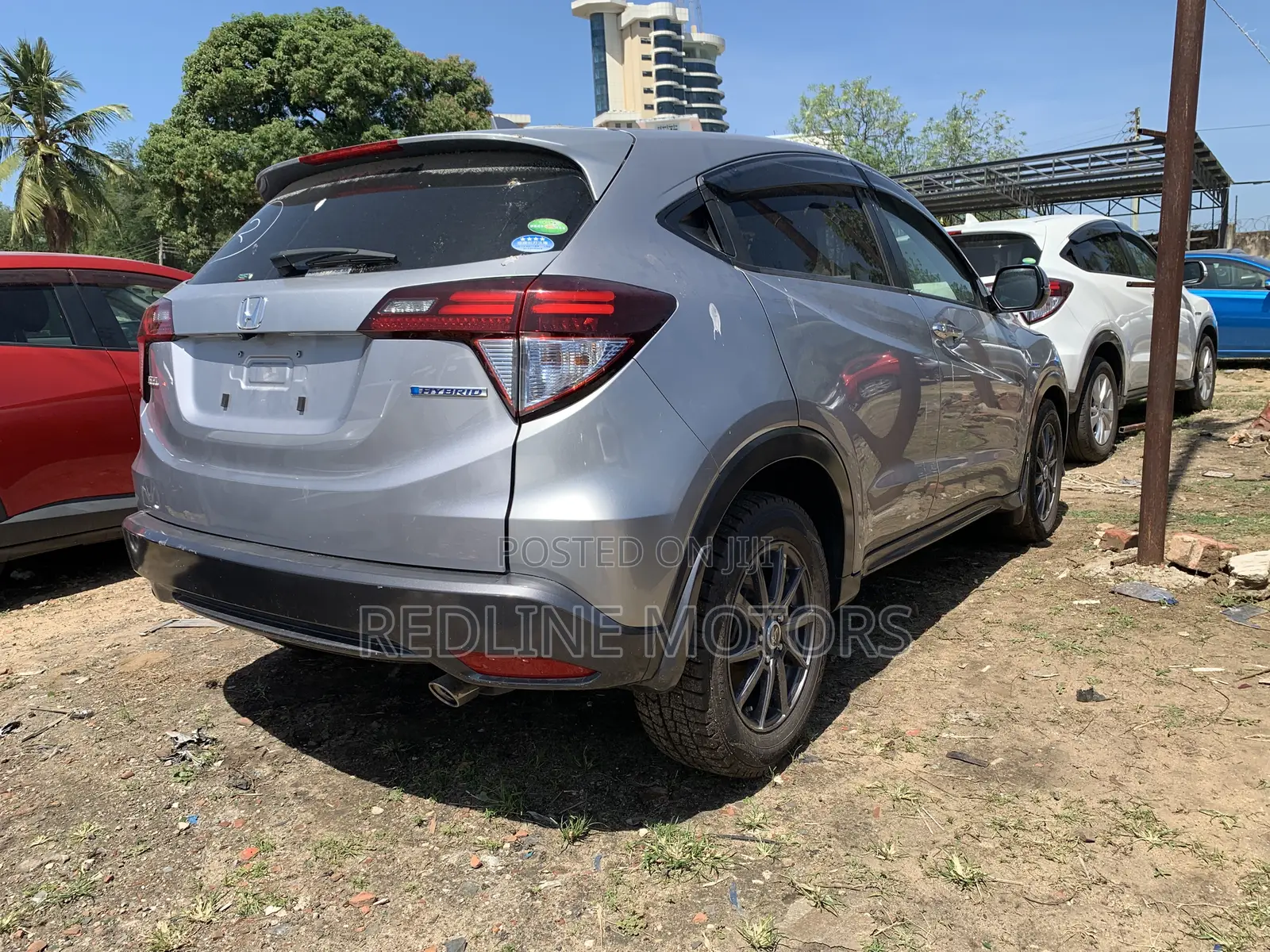 Honda Vezel 1.5 Hybrid 2WD 2017 Silver