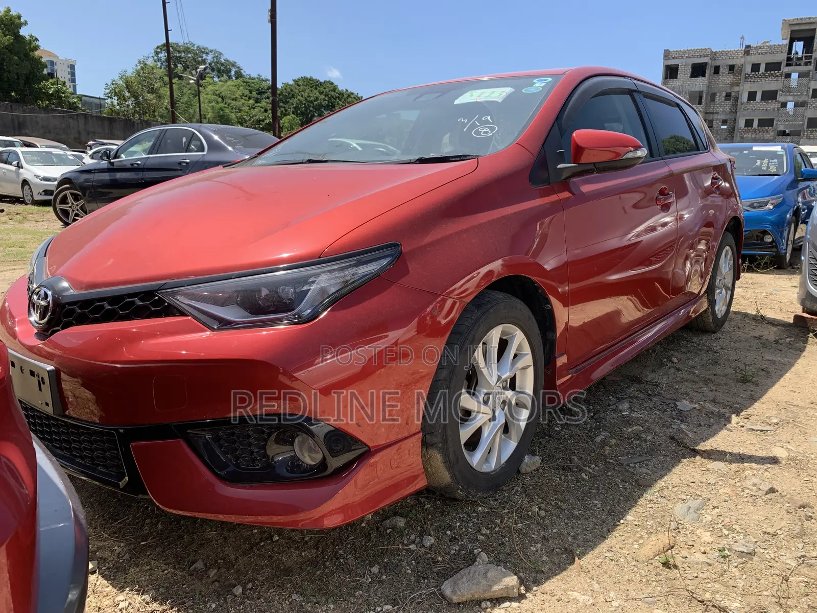 Toyota Auris 2017 Red