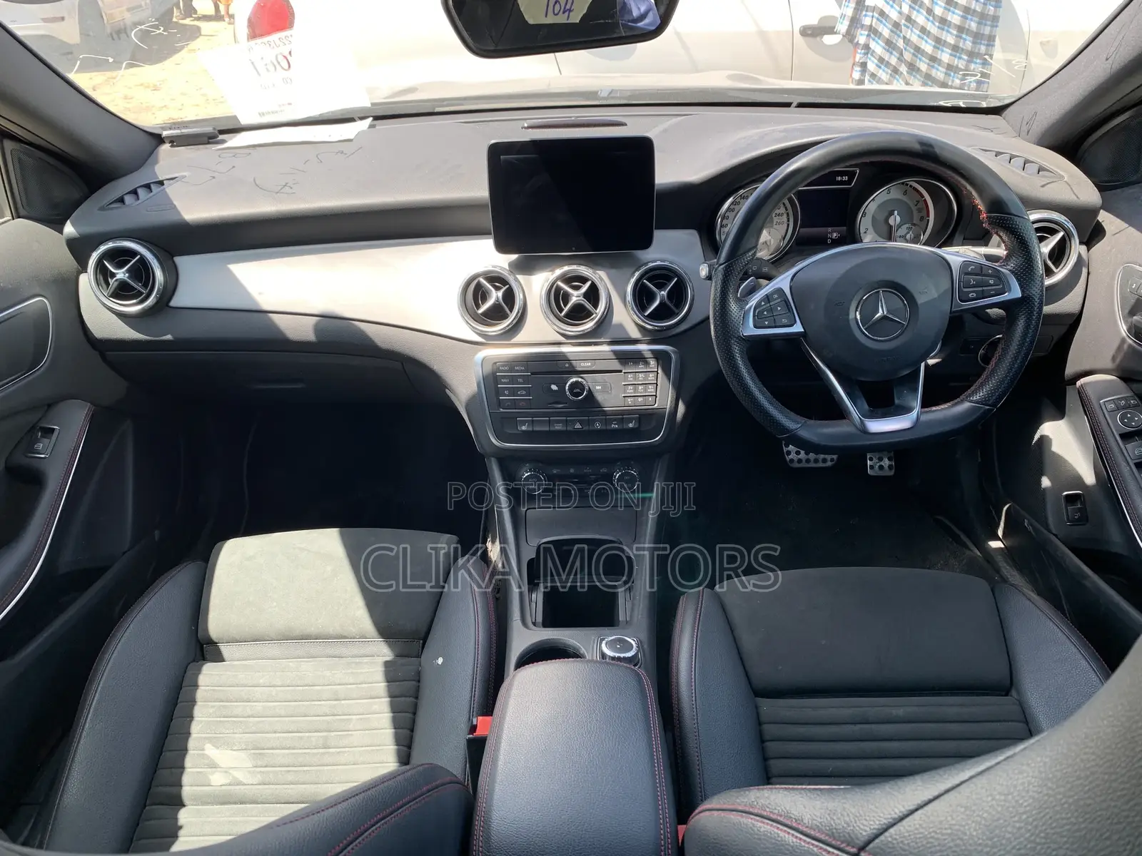 Mercedes-Benz GLA-Class 2017 Brown
