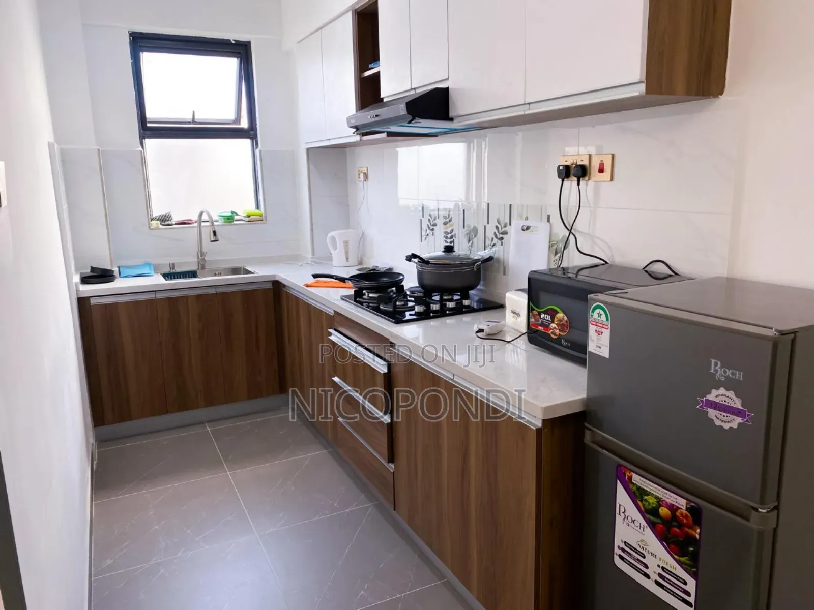 Furnished 2bdrm Apartment in Valley Arcade for rent