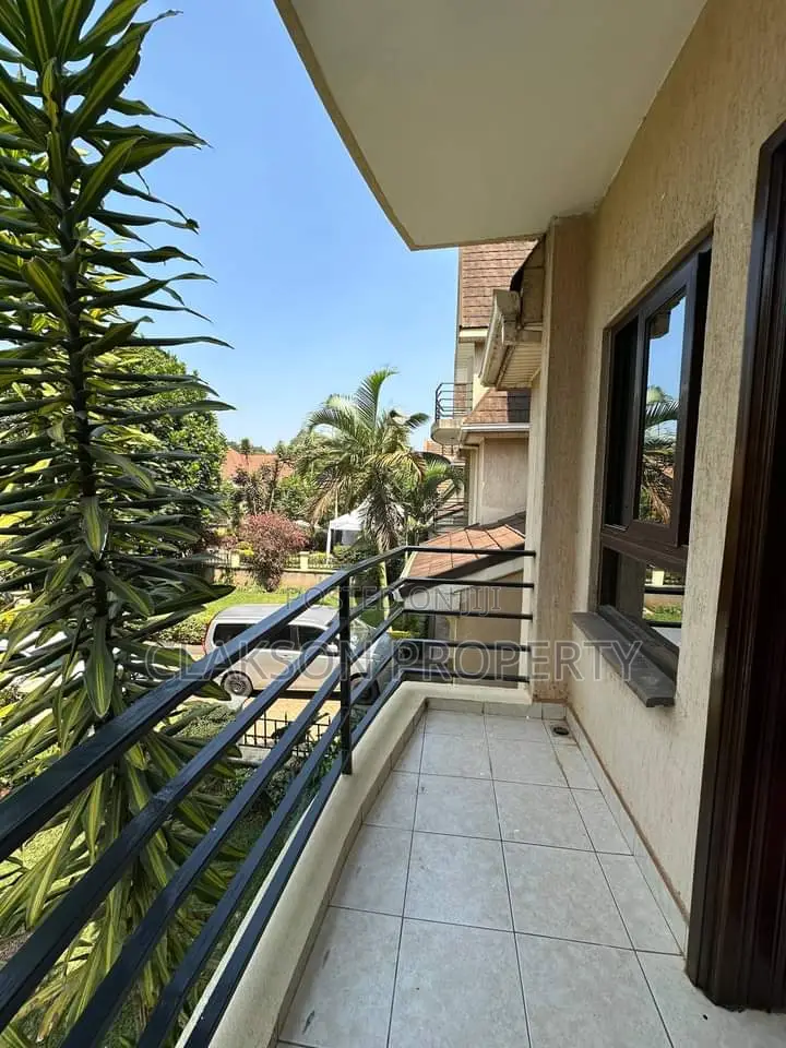 4bdrm Townhouse / Terrace in Lavngton, Lavington for rent