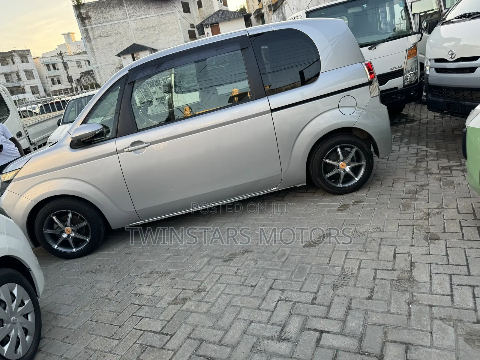 Toyota Spade 1.5 2018 Silver