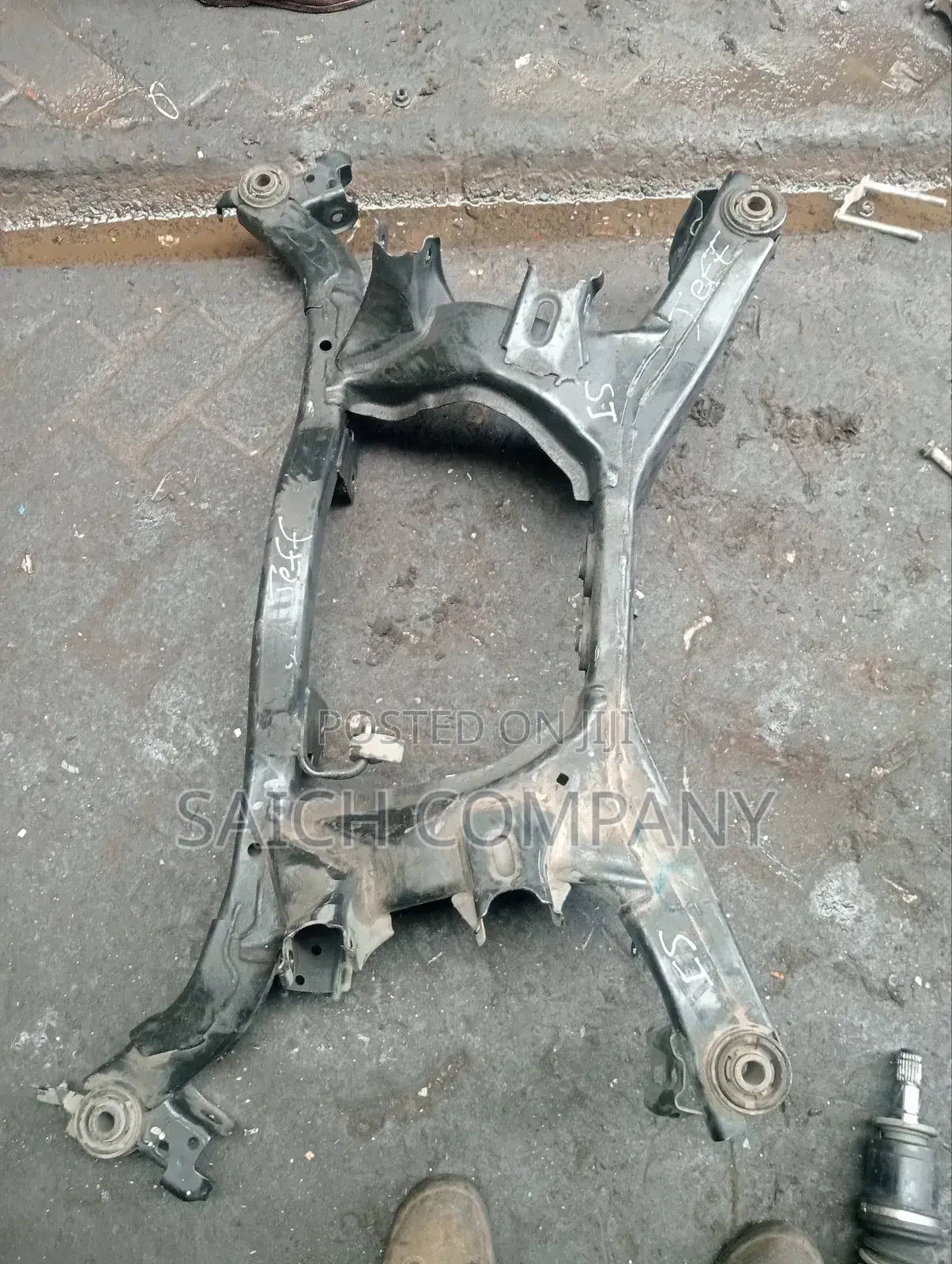 Subaru Forester SJ5 Rear Cross Member