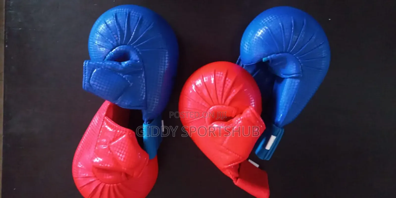 Karate Hand Mint