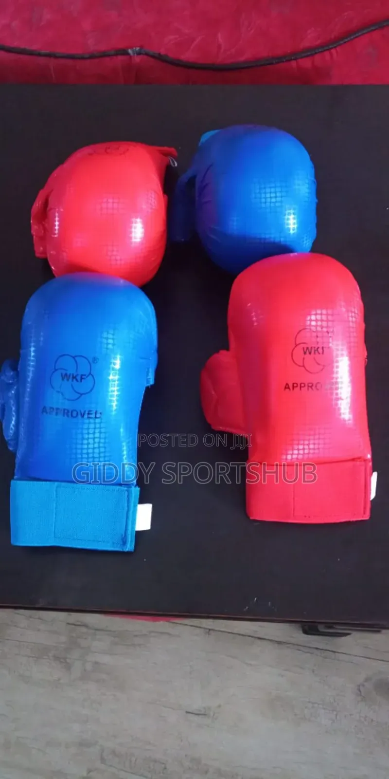 Karate Hand Mint