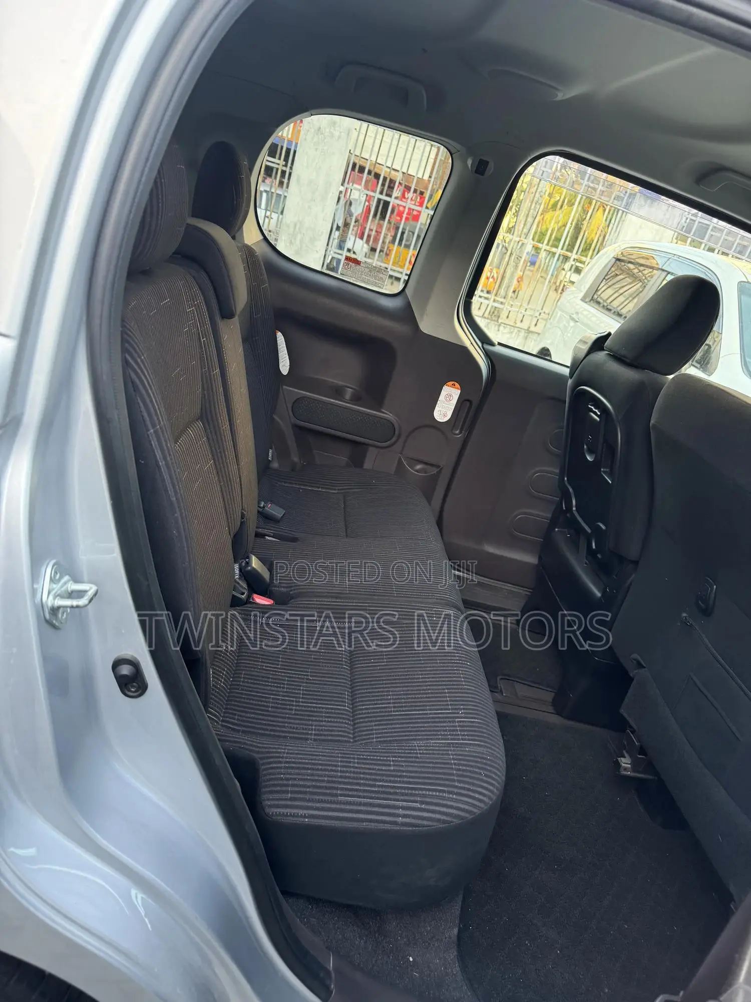 Toyota Spade 1.5 2018 Silver