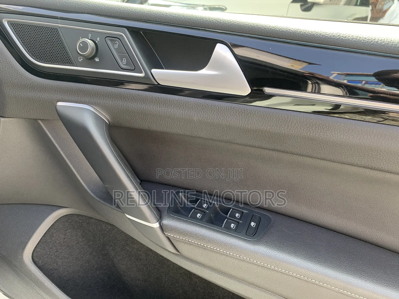 Volkswagen Golf SportWagen TSI S FWD 2017 Pearl