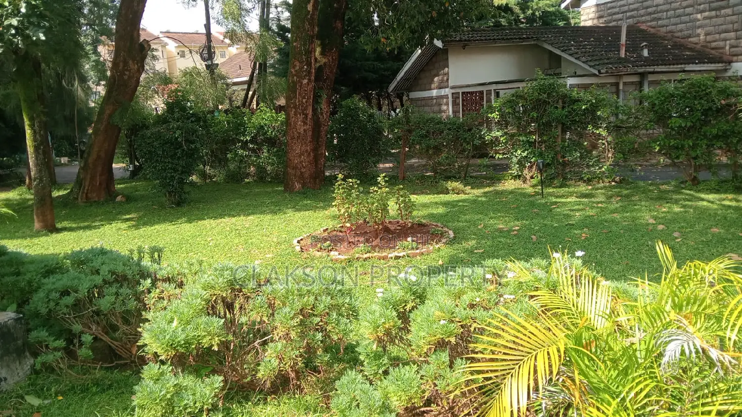 3bdrm Maisonette in Kileleshwa, Kilimani for rent