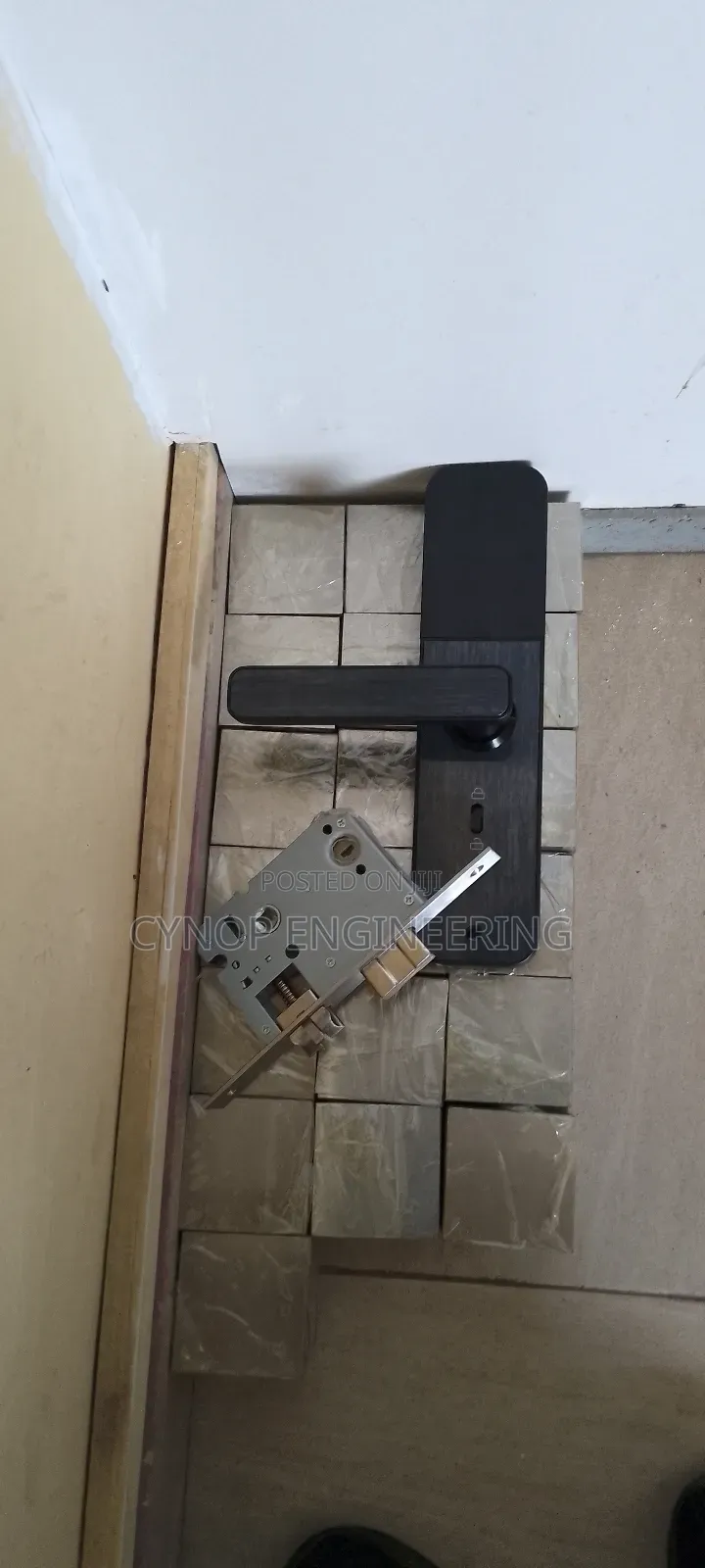 Airbnb Fingerprint Door Lock