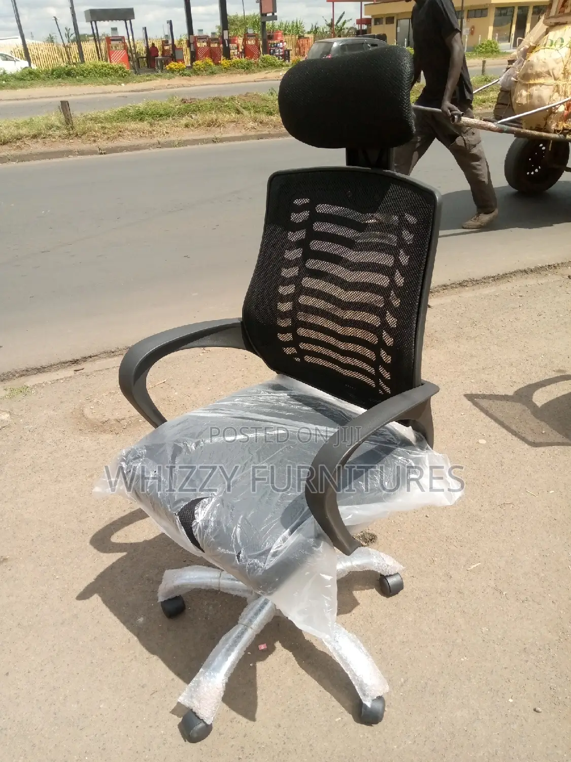 Mesh Office Chair With Headrest