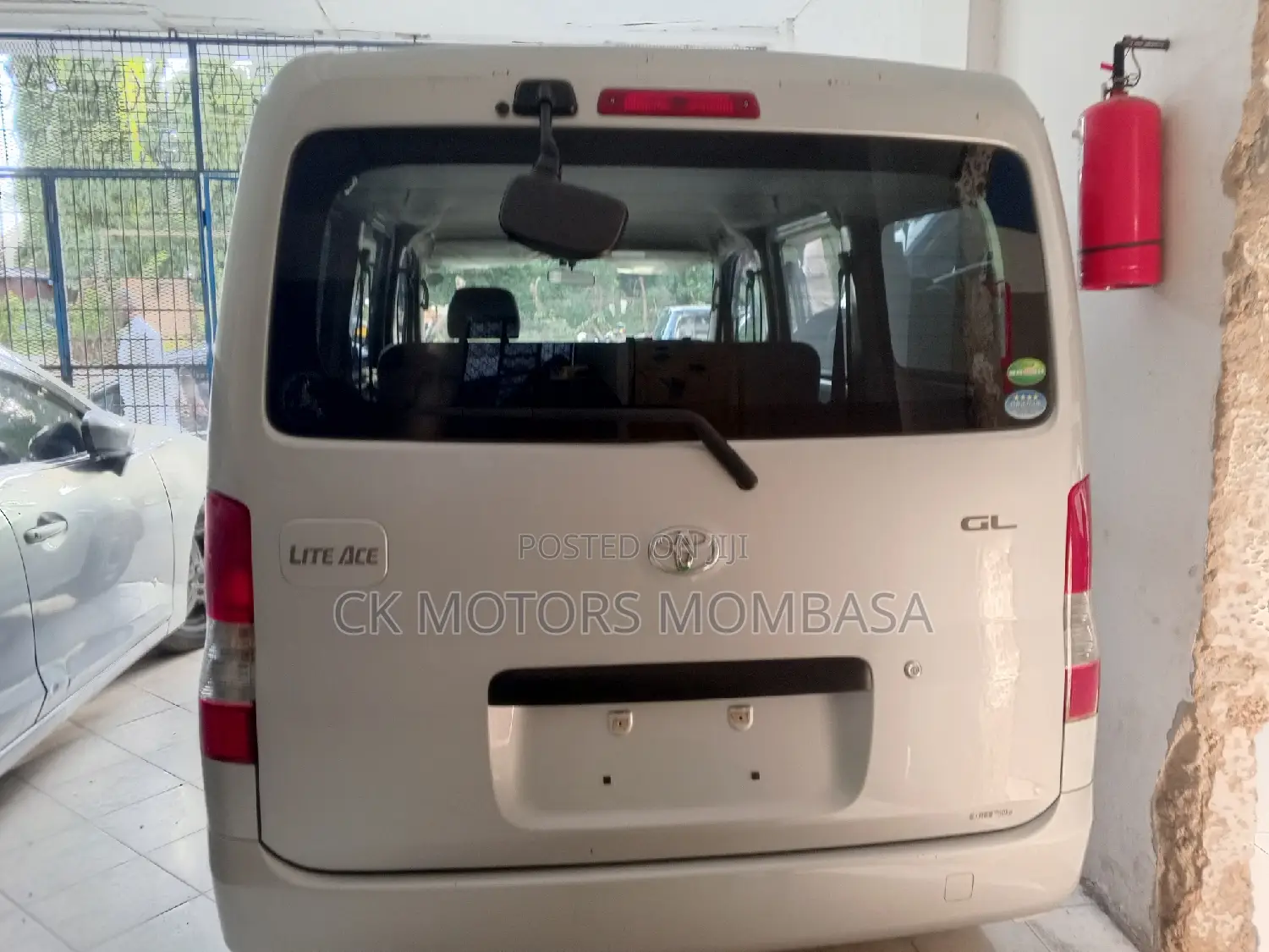 Toyota TownAce 2017 Silver