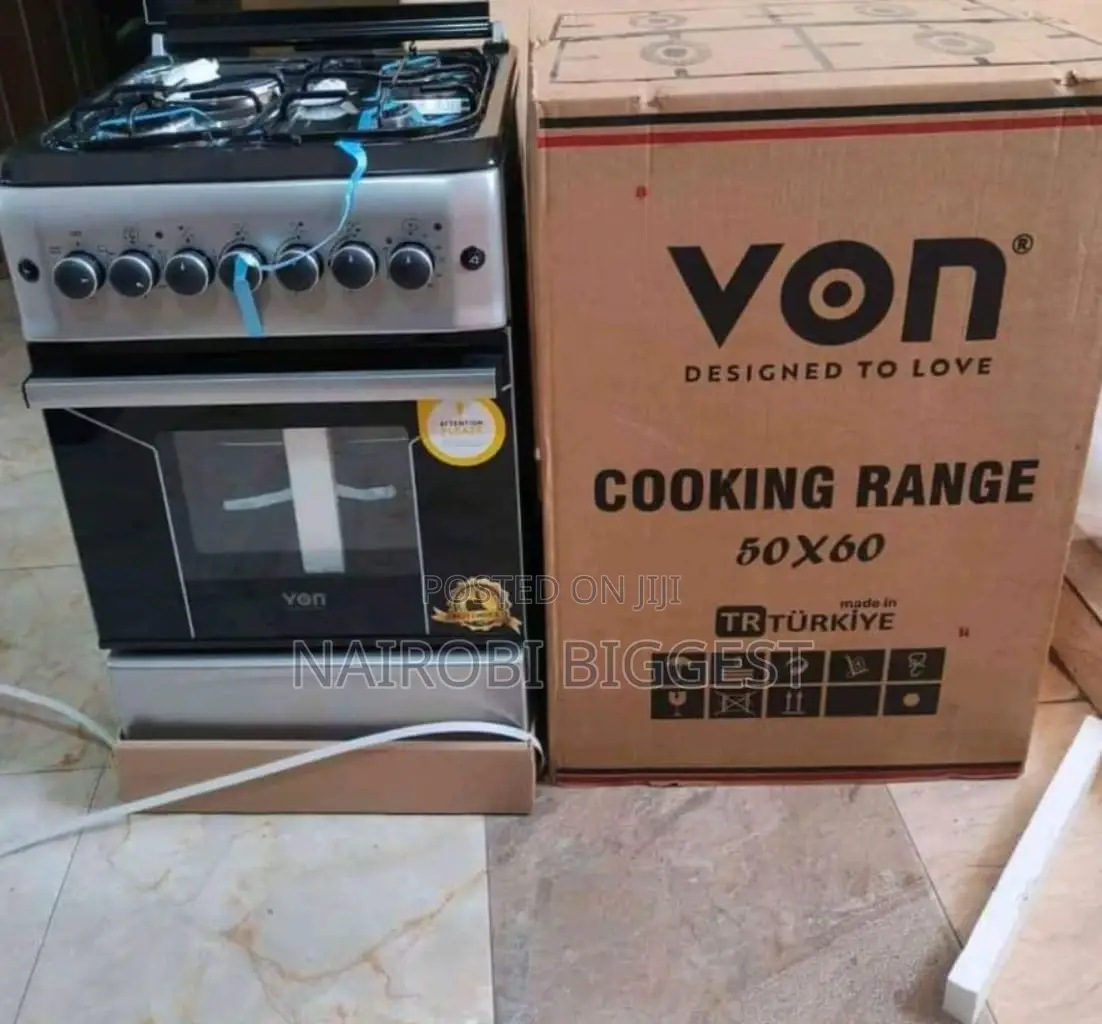 Von Hotpoint 3+1  50×60cm Free Standing Cooker Electric Oven