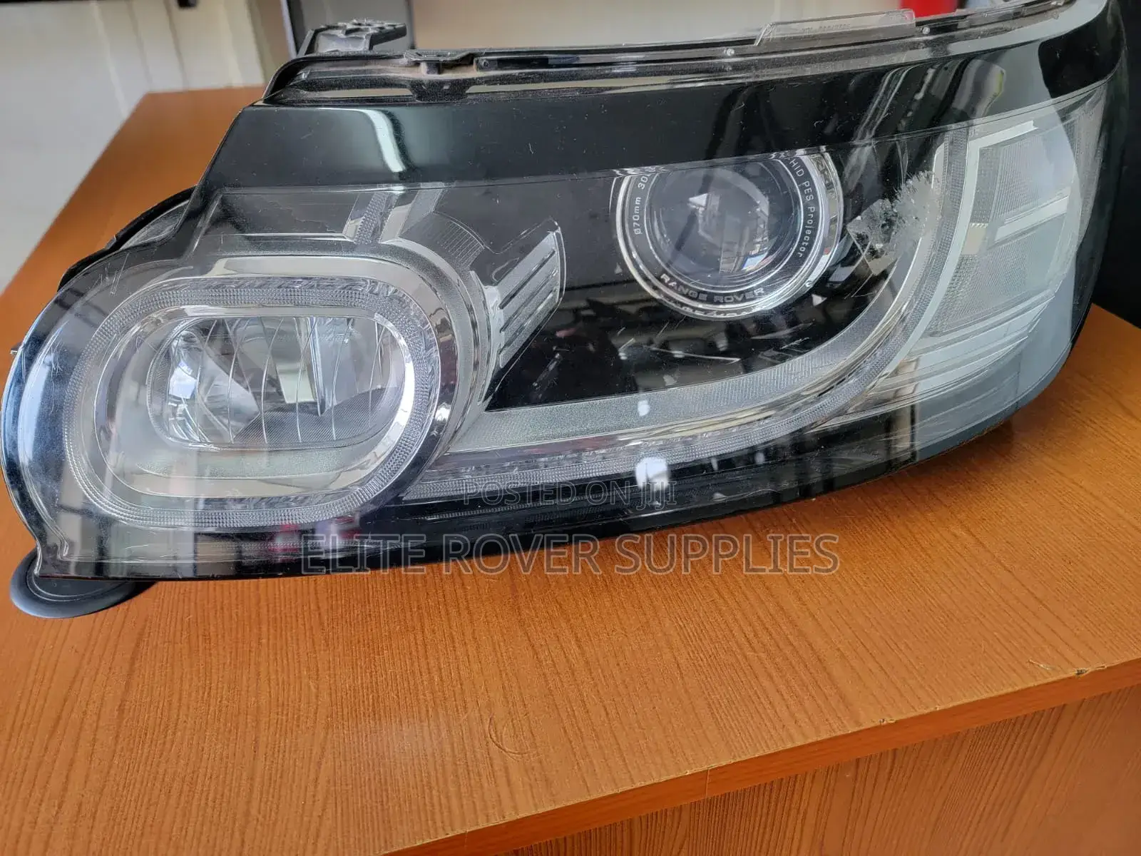 Range Rover Sport L494 Headlights