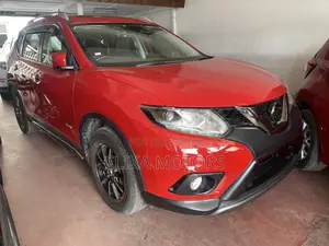Nissan X-Trail 2.0 Hybrid FWD 2017 Red