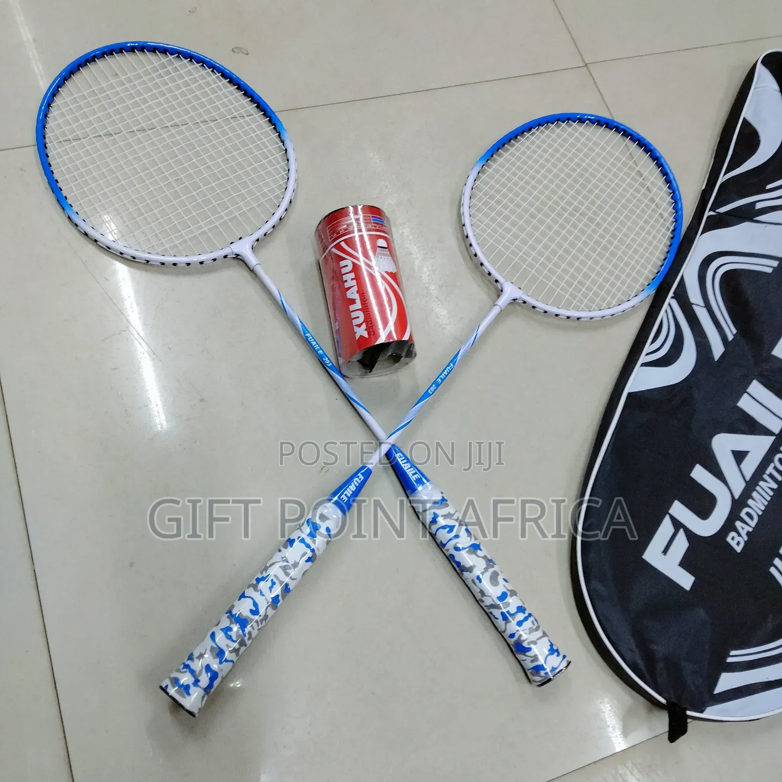 Badminton Racket With 2 Rackets and 2 Shuttlecocks