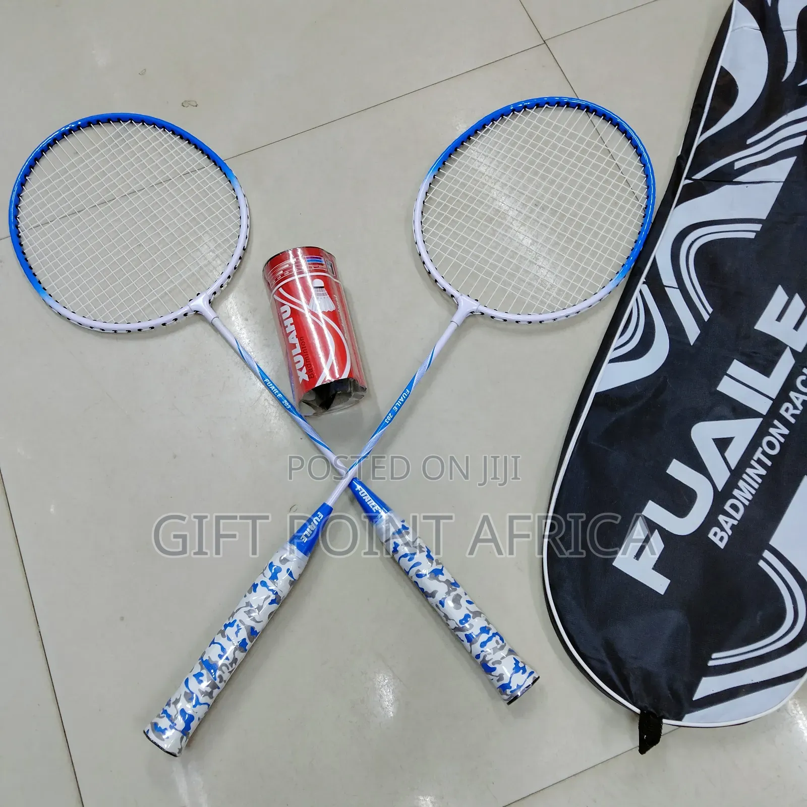 Badminton Racket With 2 Rackets and 2 Shuttlecocks